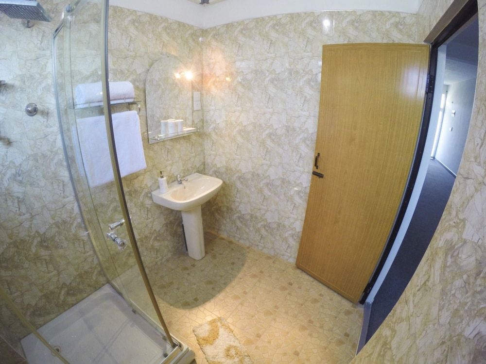 Deluxe Triple Room, 1 Bedroom, Private Bathroom