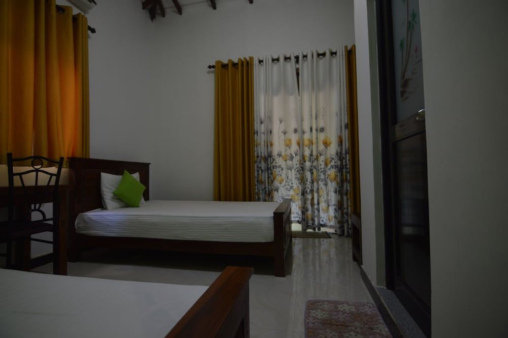 Deluxe Twin Room, Garden View