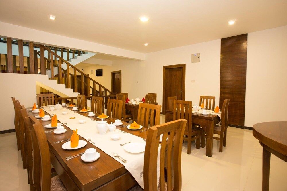 undefined Grand Camellia 10