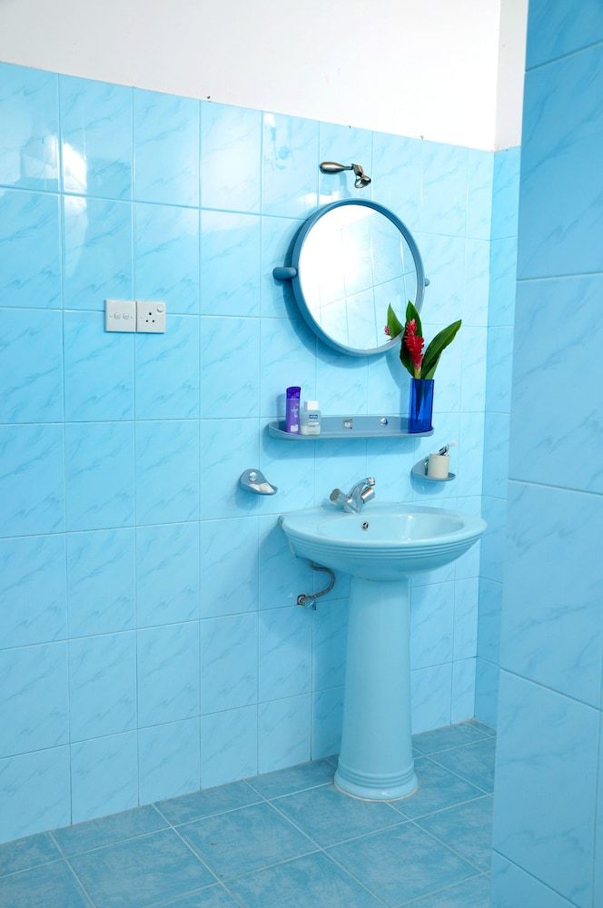 Sakura Villa Deluxe Double Room, Balcony, Garden View 9