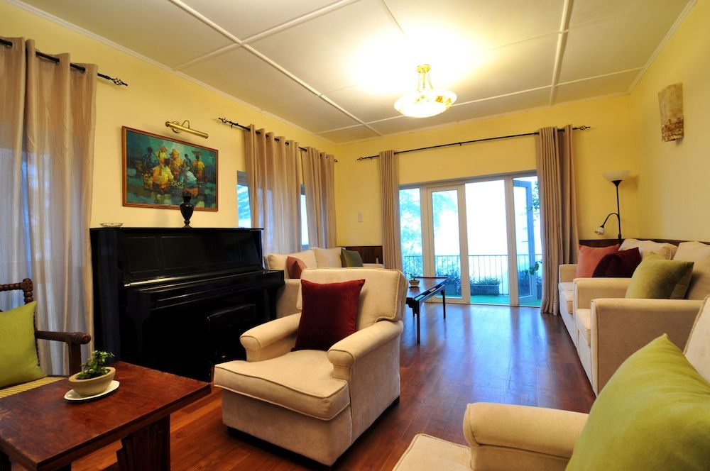 Clouds Holiday Bungalow Deluxe Double Room, Mountain View 16