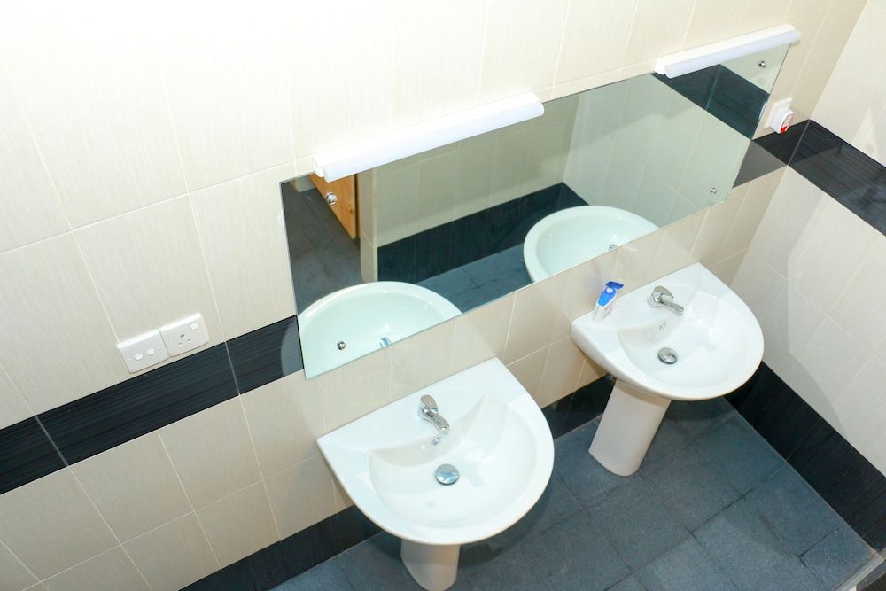 VILLA 92 - City Hotel - Hostel Dormitory Room - 4 Beds- Female Only 7