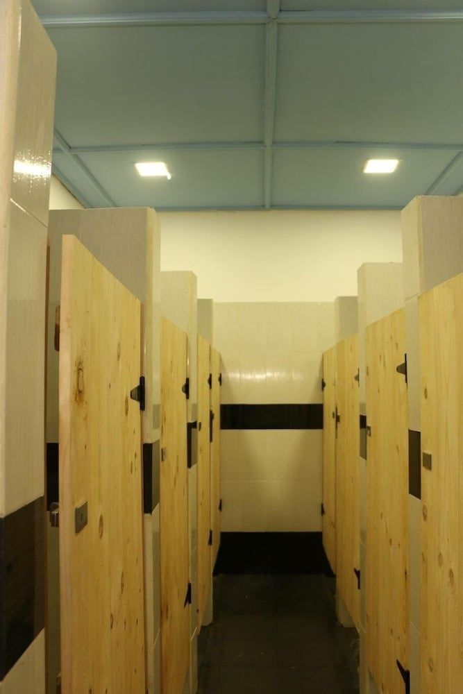 VILLA 92 - City Hotel - Hostel Dormitory Room - 6 Beds 4