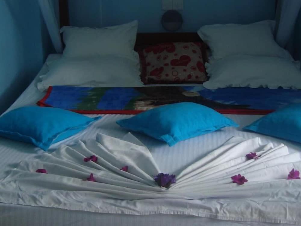 undefined Fort Inn Guest