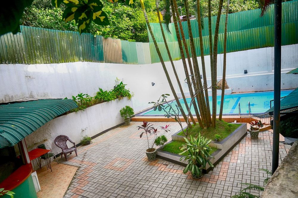 Hotel Sunrich Kandy