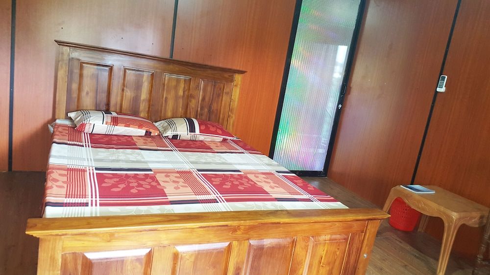 Ashan's Cozy Apartments Deluxe Double Room 2