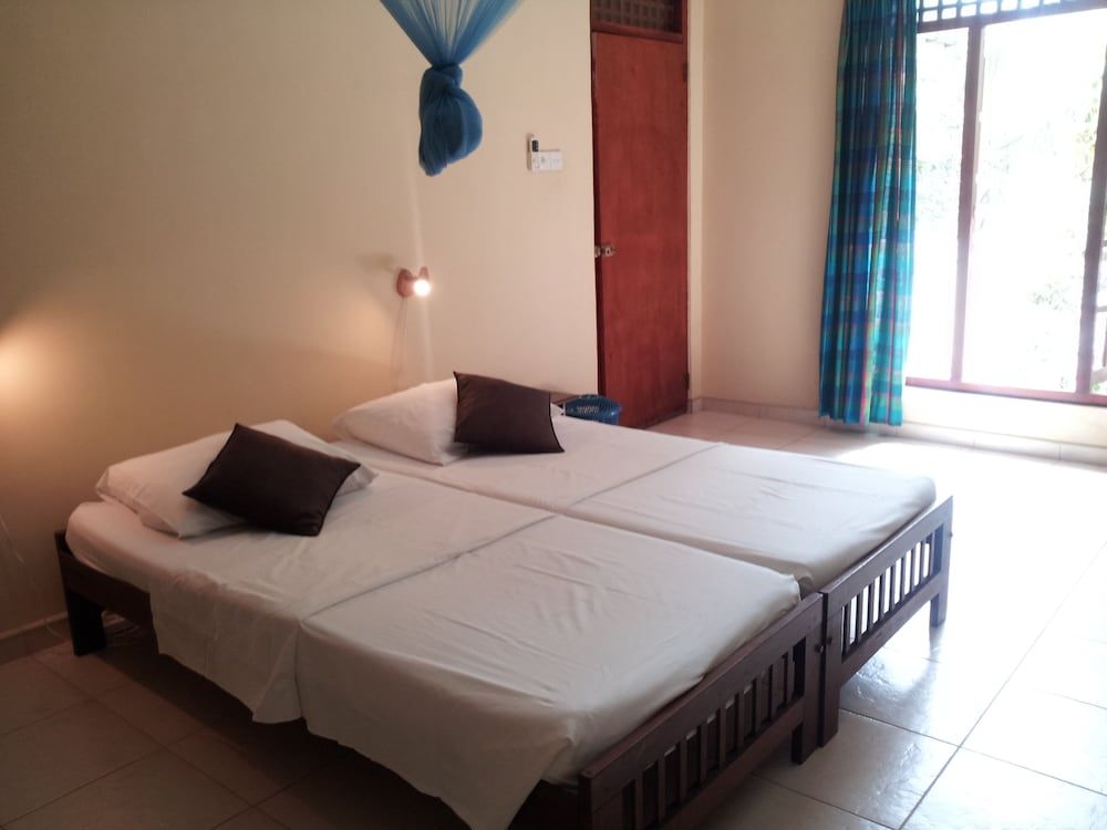 Classic Double Room, Lagoon View