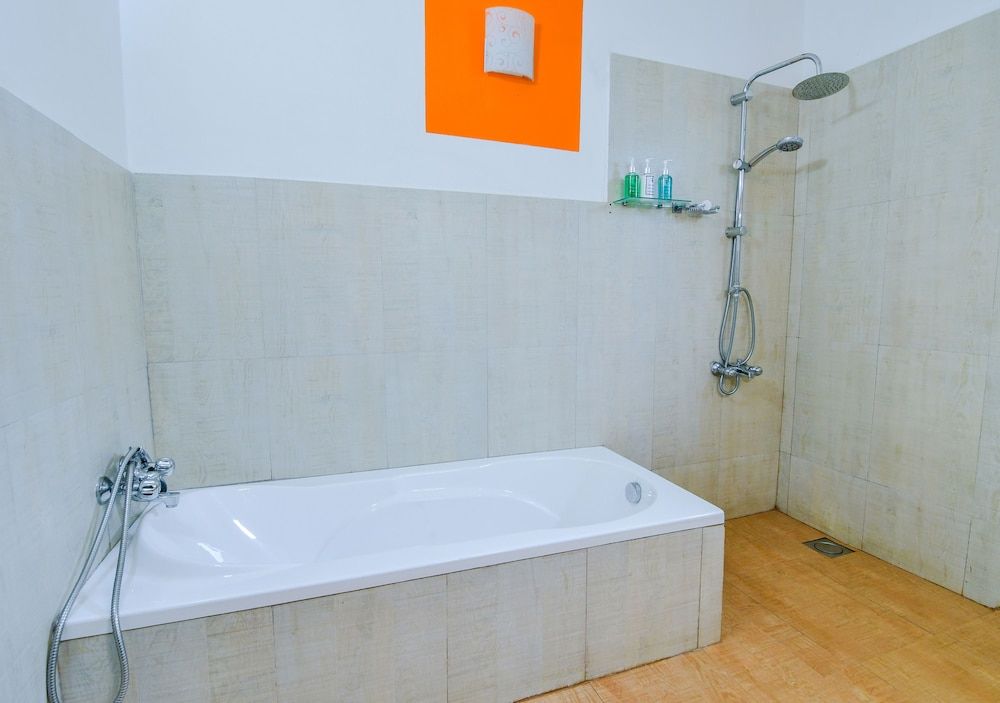 Thotupola Residence Superior Suite 7