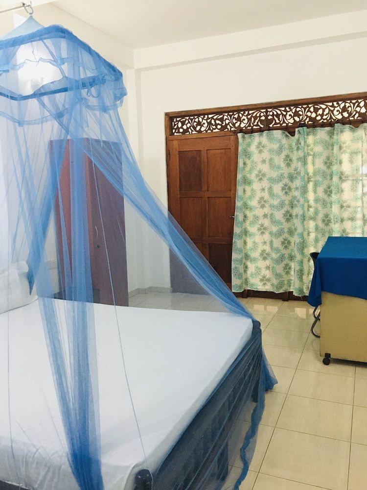 Ocean View Basic Double Room, Ocean View 2