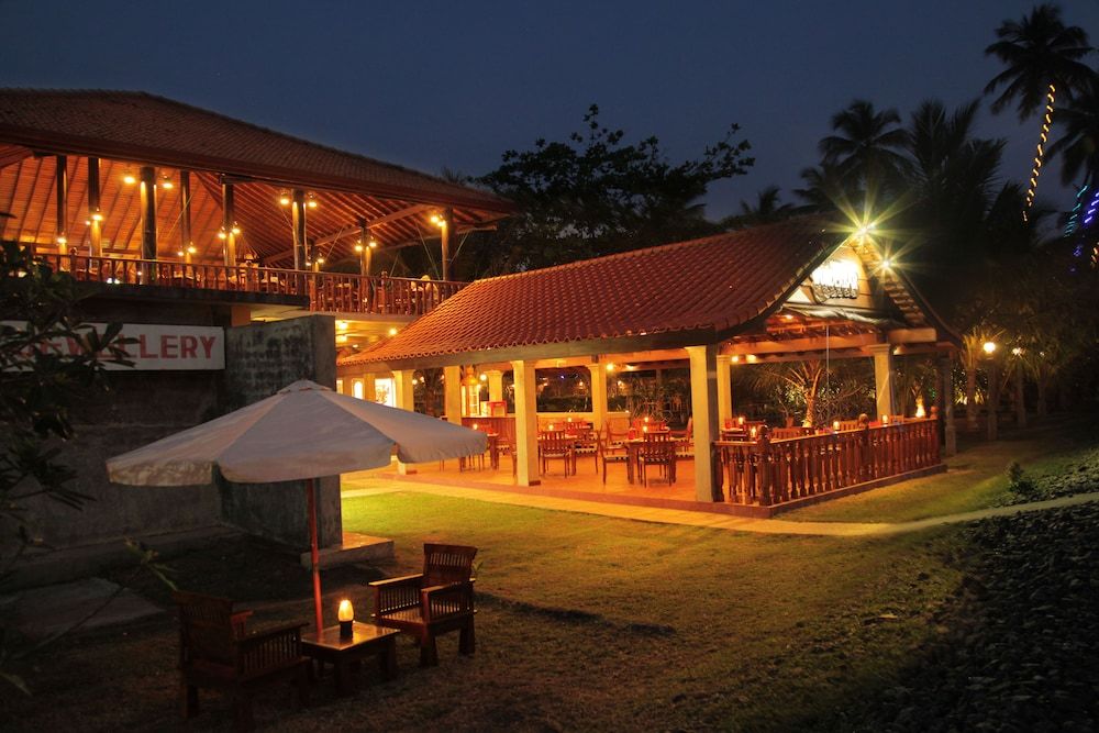 undefined Wunderbar Beach Hotel 5