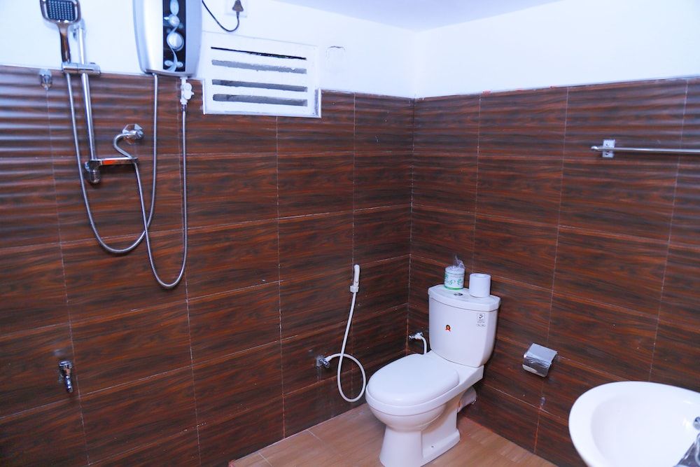 Sigiriya Rock Gate Resort Traditional Tree House, 1 Queen Bed, Mountain View 19