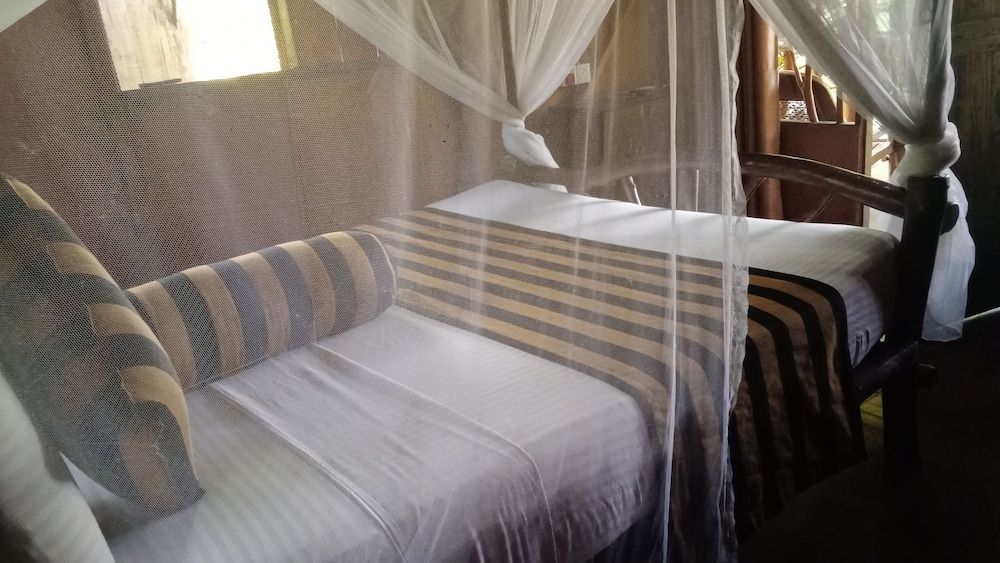 Sigiriya Rock Gate Resort Traditional Tree House, 1 Queen Bed, Mountain View 6