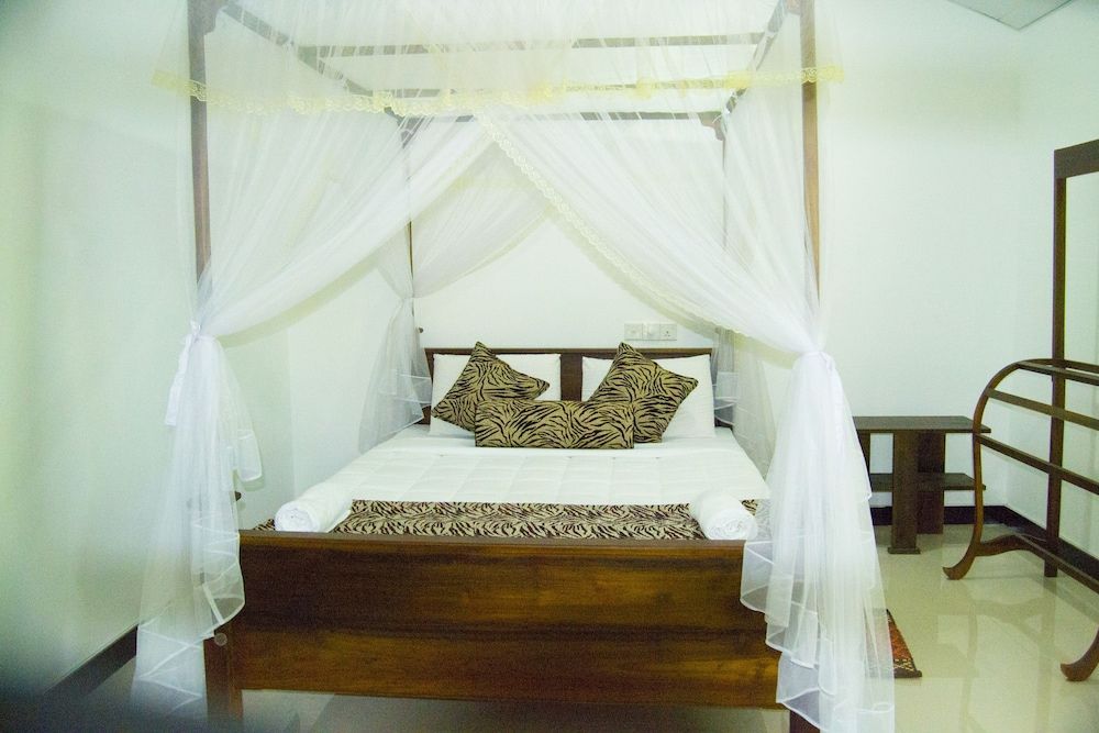 Sigiriya Rock Gate Resort Standard Double Room, 1 Queen Bed 4