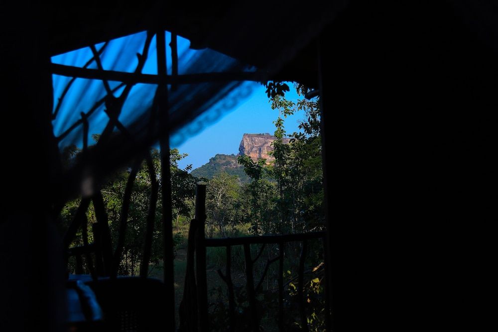 Sigiriya Rock Gate Resort Traditional Tree House, 1 Queen Bed, Mountain View 17