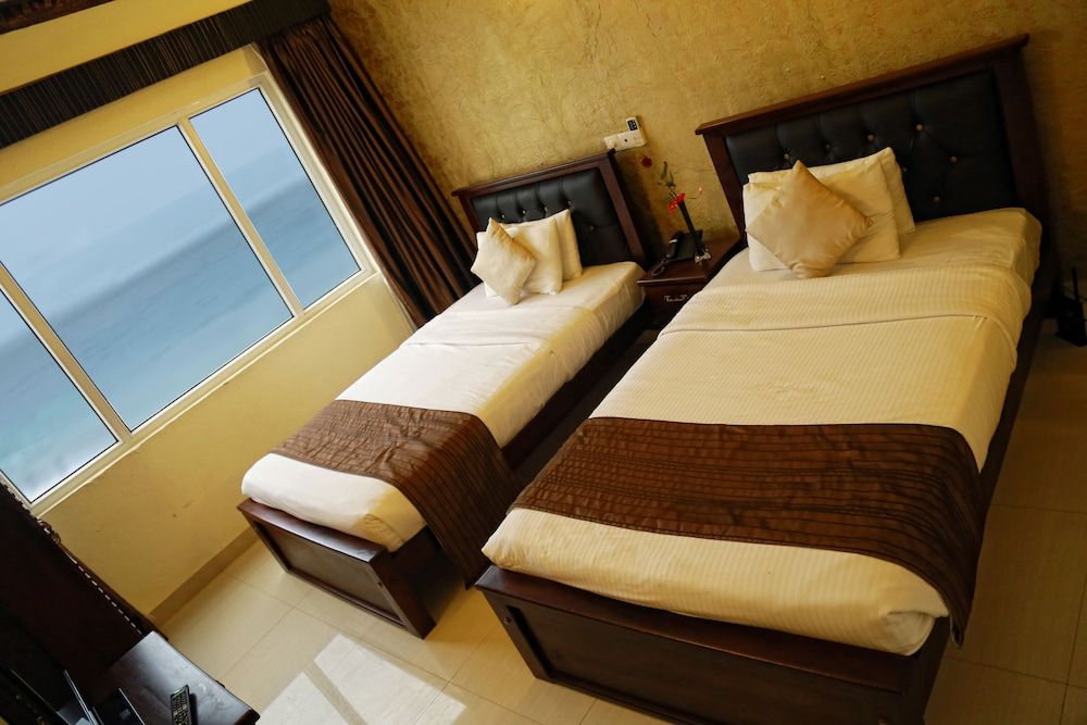 Hotel Sunhill - Colombo Double or Twin Room, Sea View, Sea Facing 4