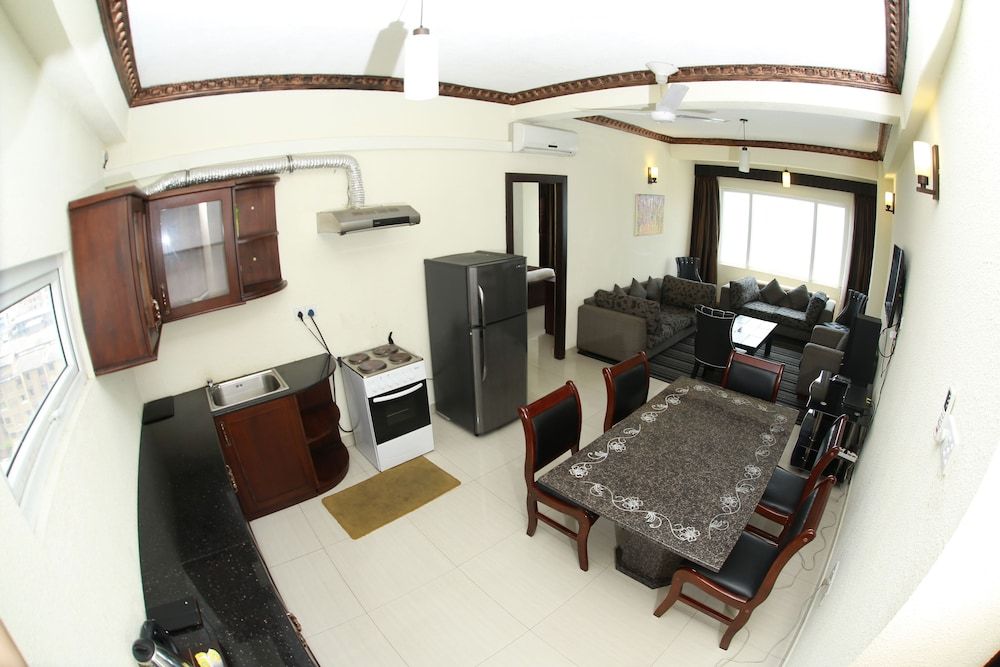 Hotel Sunhill - Colombo Deluxe Apartment, 2 Bedrooms, Kitchen, Sea View