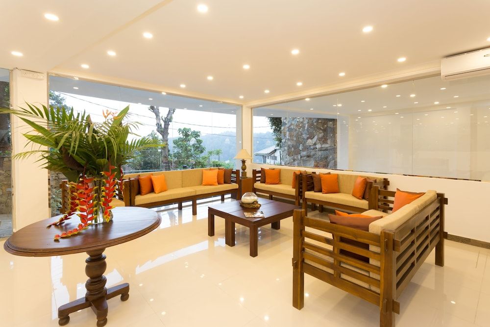 undefined Sandriana Lake View