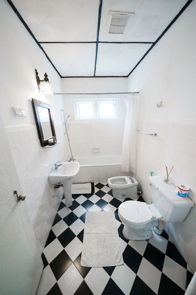 Hotel Glendower Standard Twin Room, 1 Bedroom, Bathtub 5