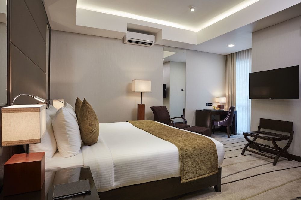 undefined Mandarina Colombo 7