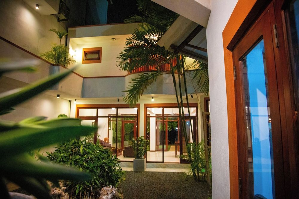 undefined Riverside Inn Fuji 8