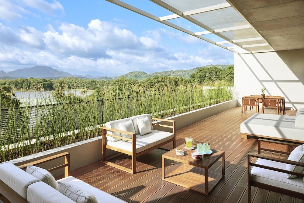 undefined Jetwing Lake 5