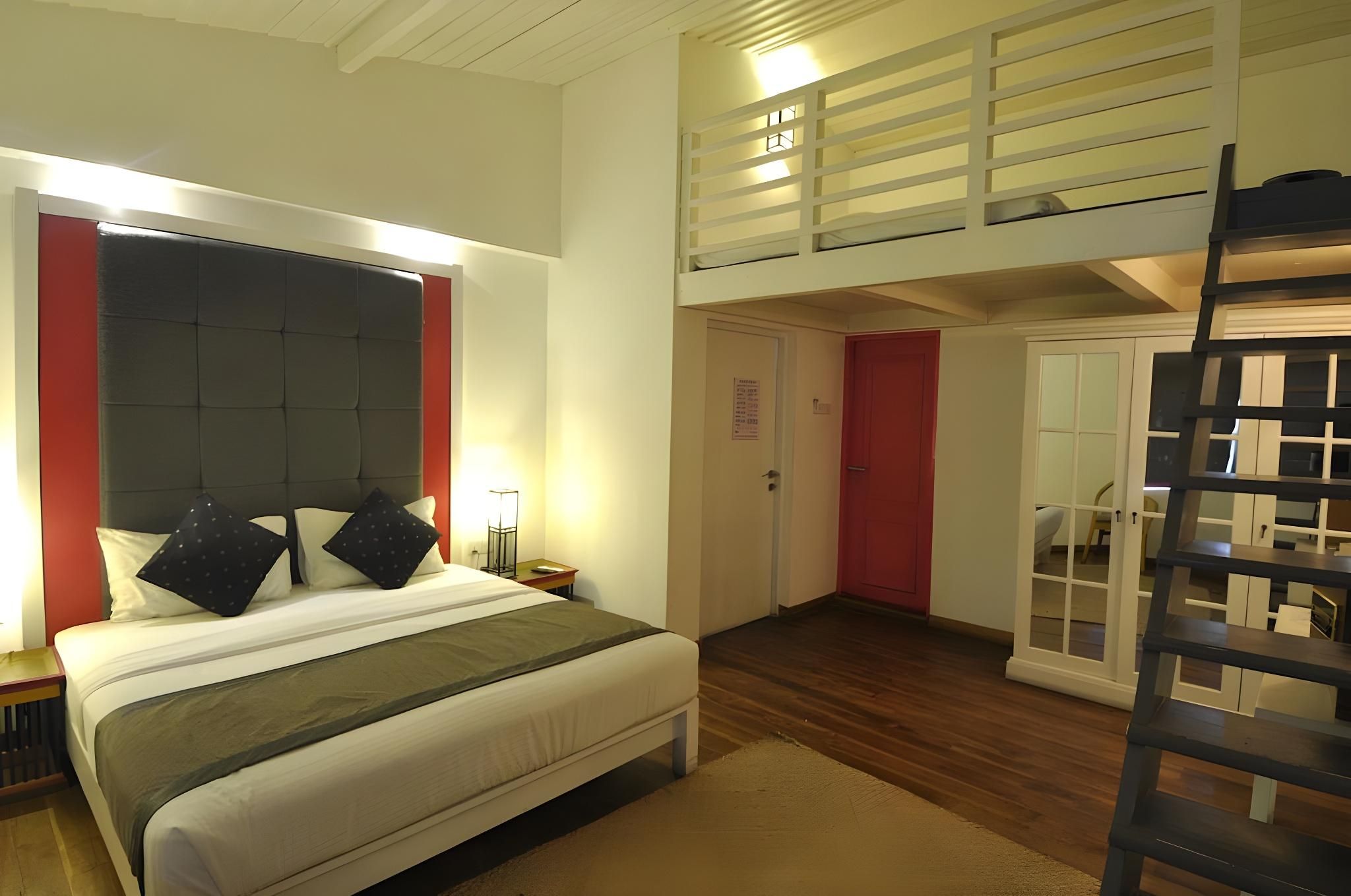 Standard Quadruple Room