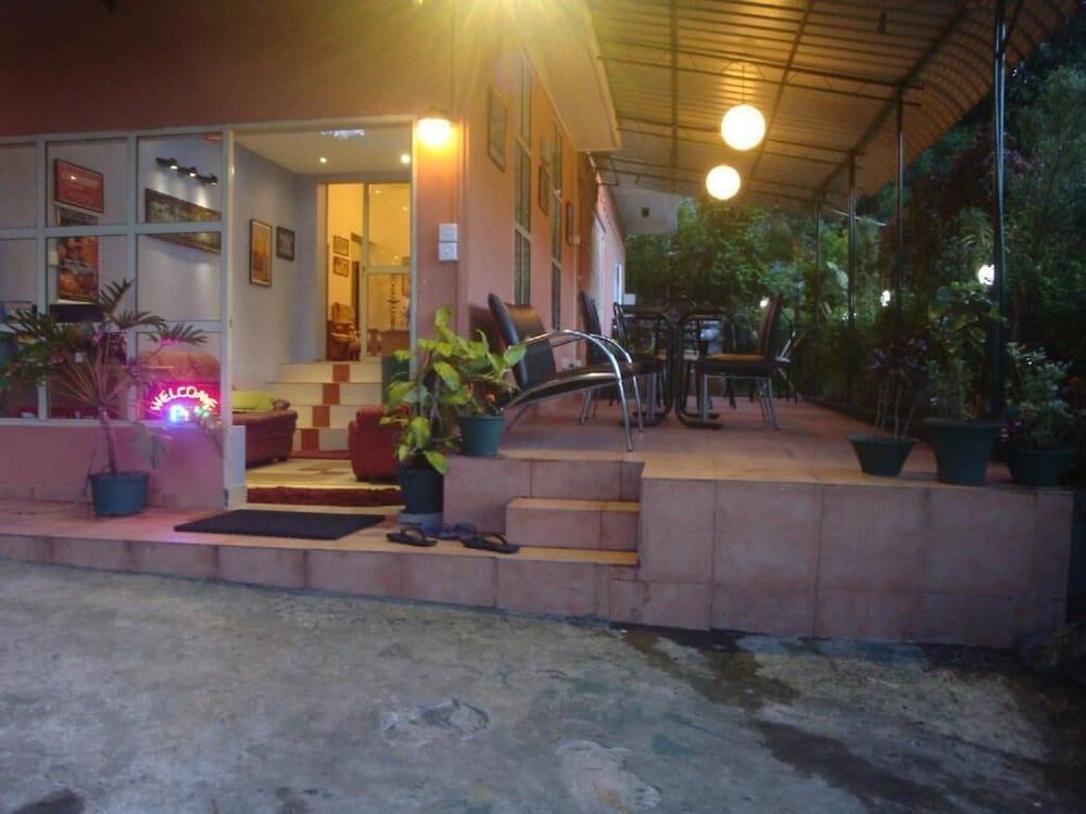 undefined Days Inn Kandy 6