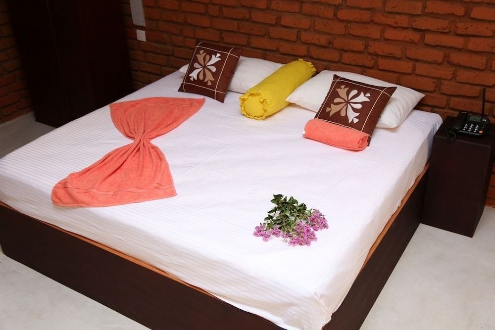 Hotel Viverra Deluxe Double Room, 1 King Bed, Patio 3