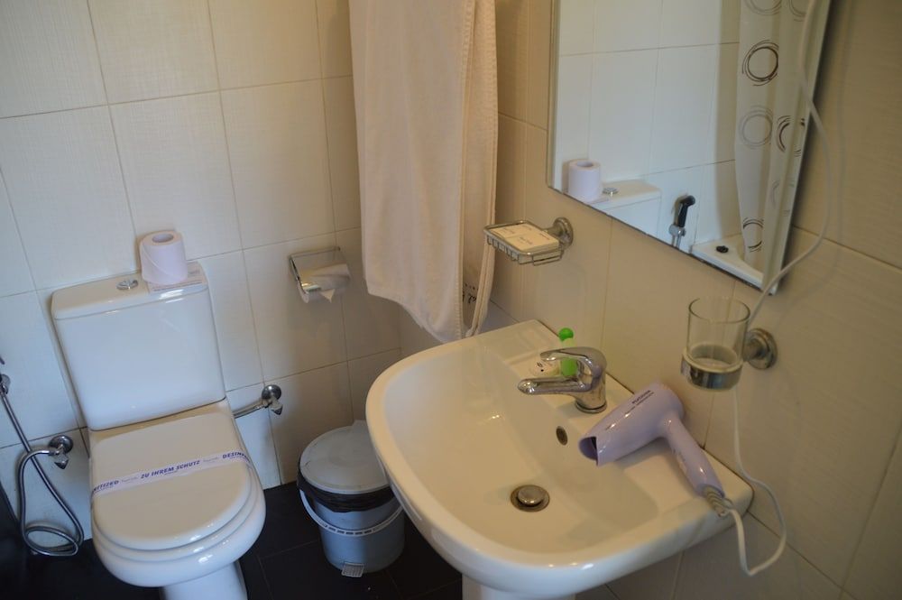 Royal Hills Standard Room 4