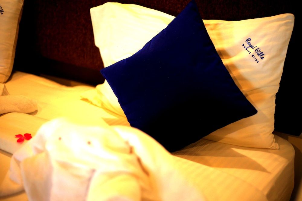 Royal Hills Attic Royal Suite 2