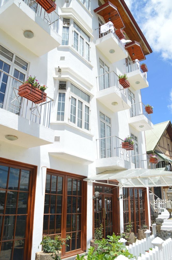 undefined Royal Hills 7