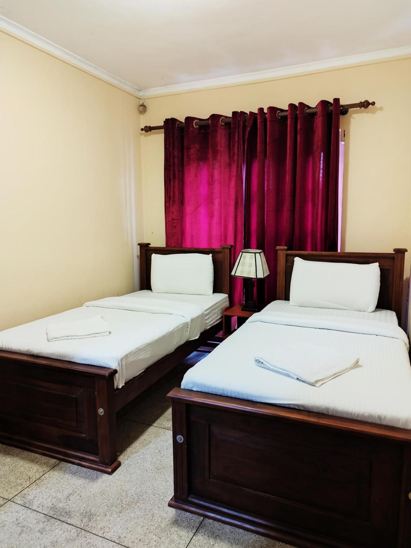 undefined Blue Moon Hotel 7