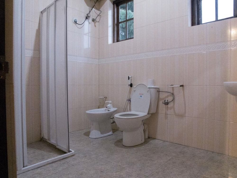 Nuwara Eliya Hostel by Backpack Lanka Standard Double Room, Shared Bathroom 6