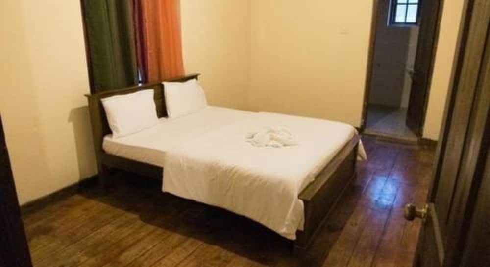 undefined Nuwara Eliya Hostel by Backpack Lanka 4