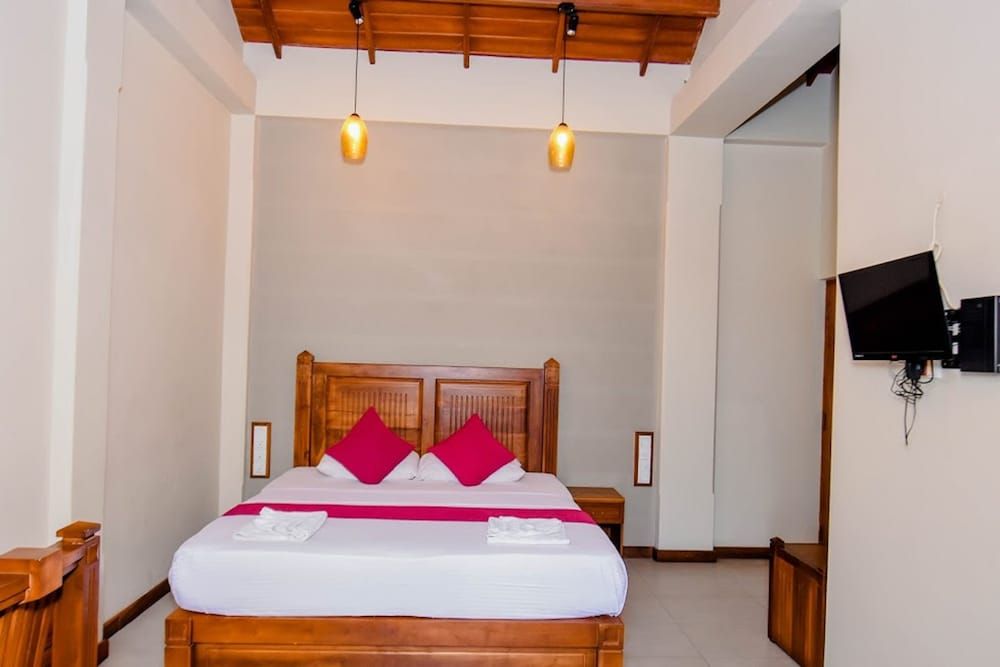 Piumara Residence Deluxe Double Room, Lake View