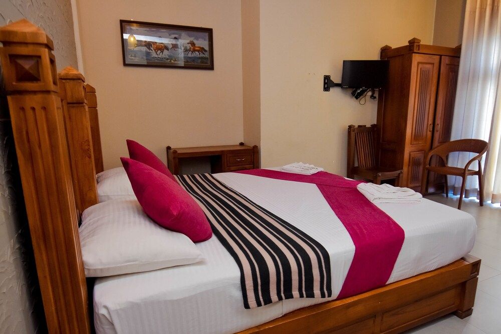 Piumara Residence Deluxe Double Room, Lake View 3