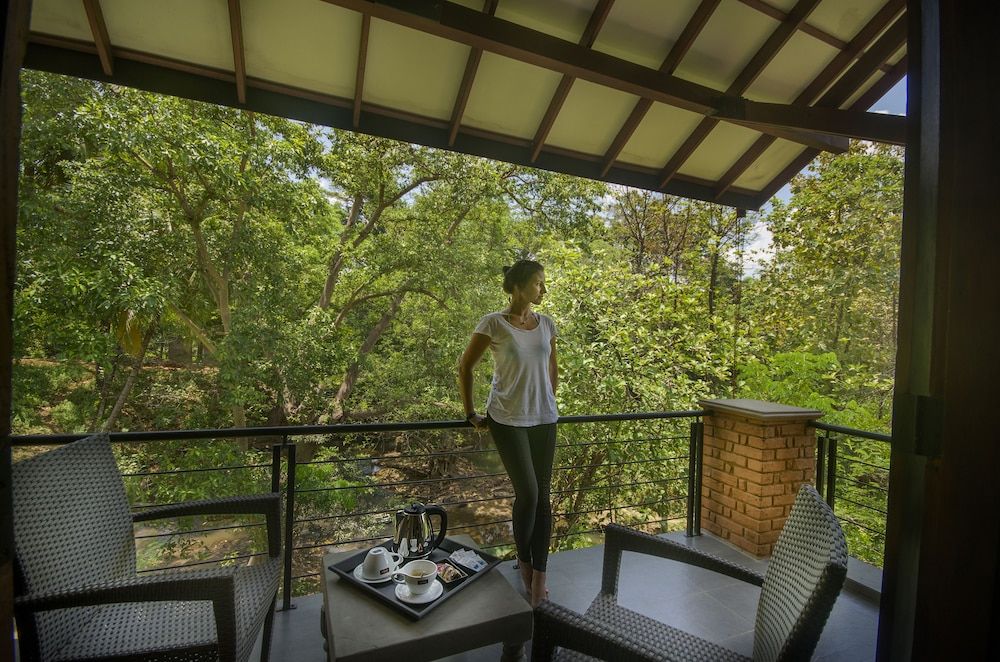 Arika Villa Deluxe Double or Twin room with Complimentary transfer to Sigiriya Rock fortress 6