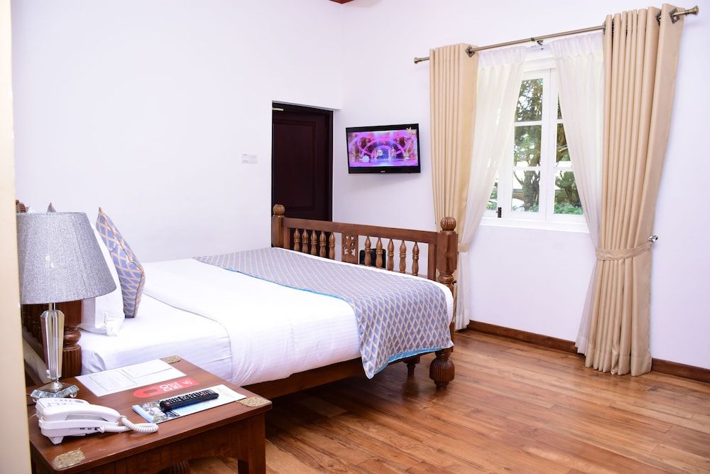 undefined Mirage Kings Cottage 2