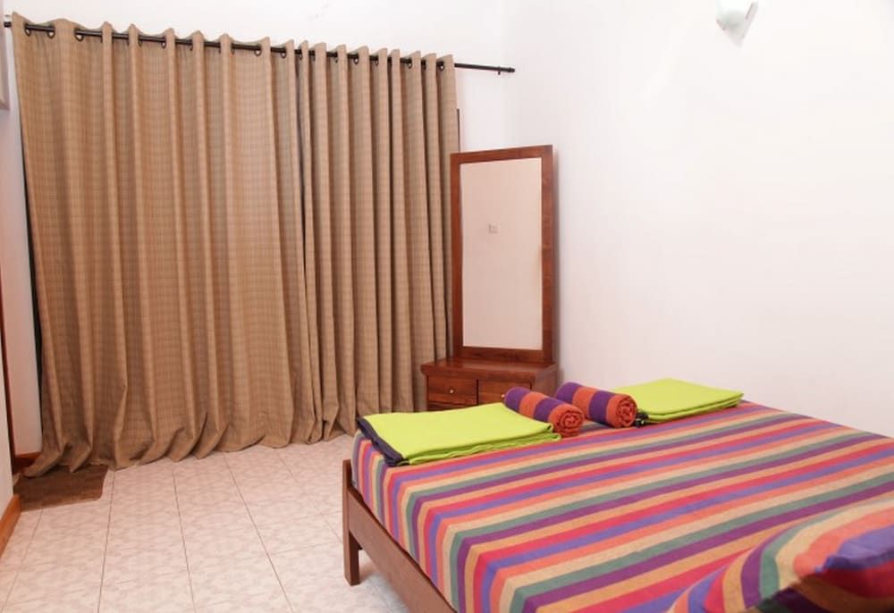 AA Circuit bungalow Deluxe Double Room 2