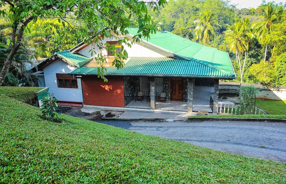 undefined AA Circuit bungalow 5