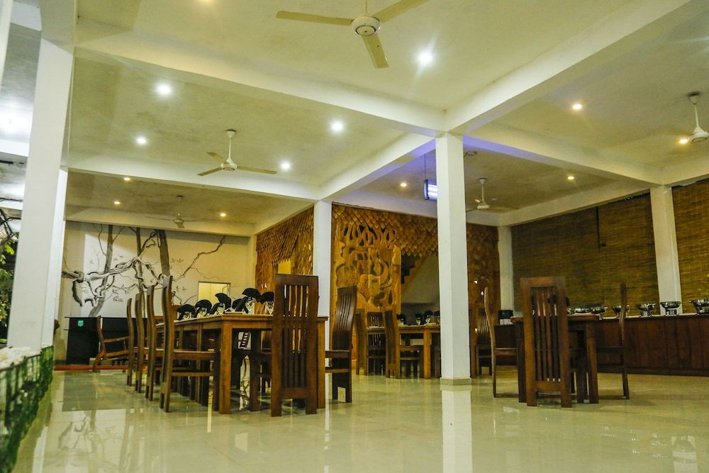 undefined Hotel Wild Air 6