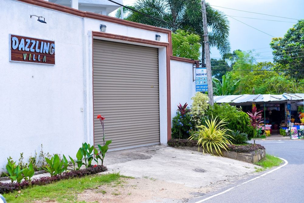 undefined Dazzling Villa 8