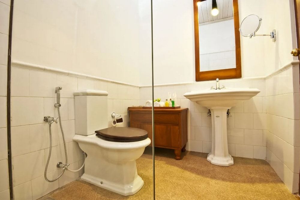 EKHO Sigiriya Deluxe Room 5