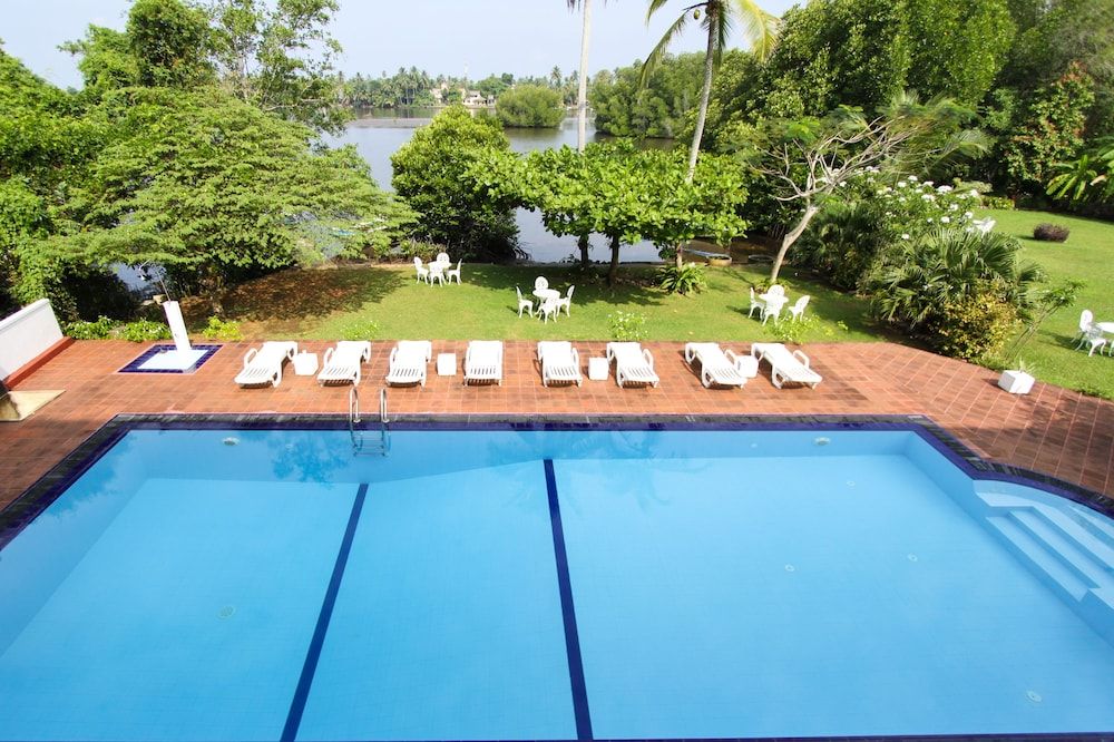 undefined Waterside Bentota 8