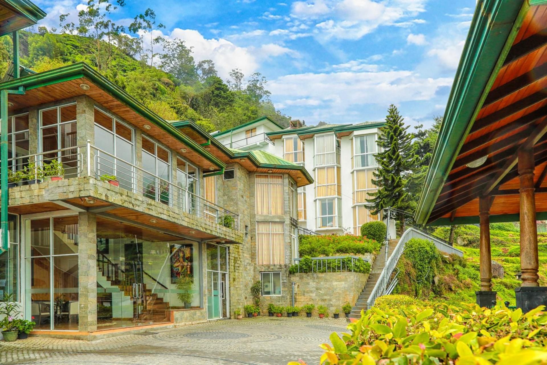 undefined Oak-Ray Summer Hill Breeze Hotel 5