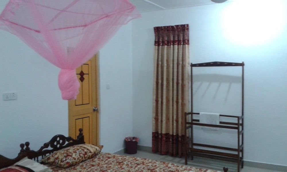 Sea Zone Hotel Nilaveli Family Suite Non/AC 3