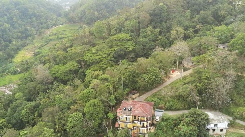 undefined Villa Arunalu Kandy 8