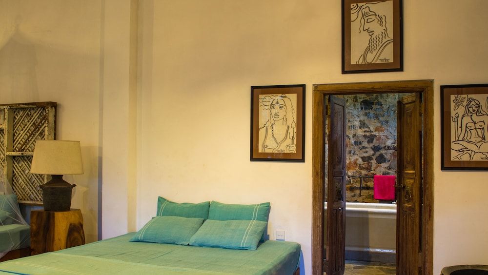 The Kandy Samadhi Centre Classic Double Room 7