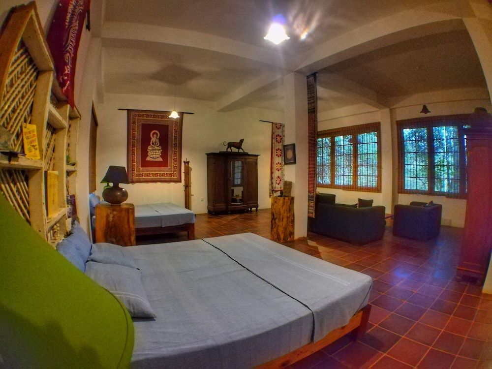 The Kandy Samadhi Centre Classic Double Room