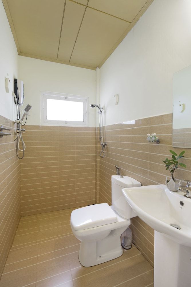 Palm Beach Inn and Sea Shells Cabanas Standard Double Room, 1 King Bed, Garden Area 5